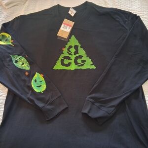Nike ACG Ants Black Long Sleeve Tee with Green Leaf Graphic HJ0802-010